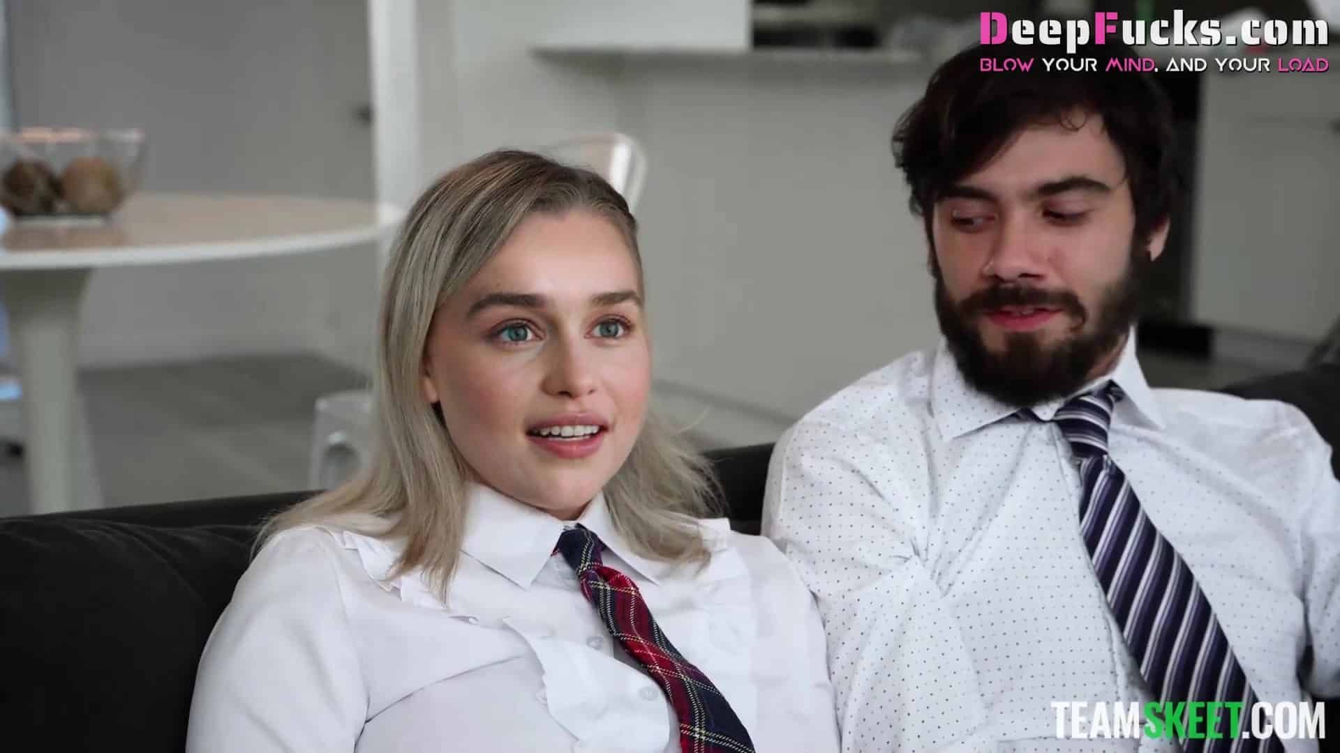 Emilia Clarke Deepfake [Toasty] Innocent School Girl Takes Cock