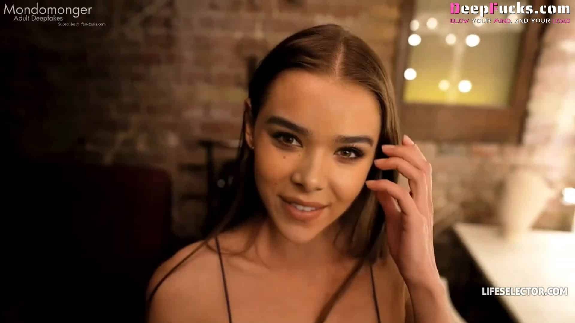 Hailee Steinfeld Deepfake Porn Video - Yes, Boss [Mondomonger]